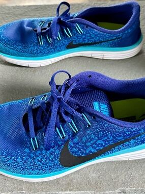Nike Blue and Green Running Shoe (Left)